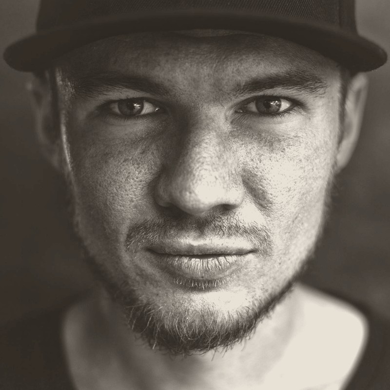 Tomas Riha, sculptor and 3D printing specialist